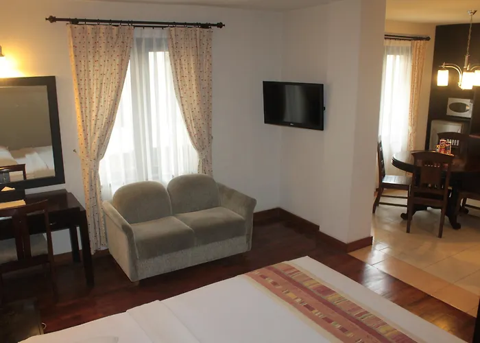Hotel Losari & Kuta Bali 3*