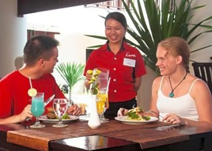 Hotel Losari & Kuta Bali 3*