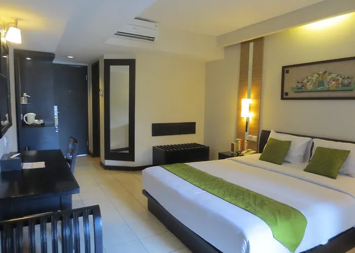 Losari & Kuta Bali Hotel 3*